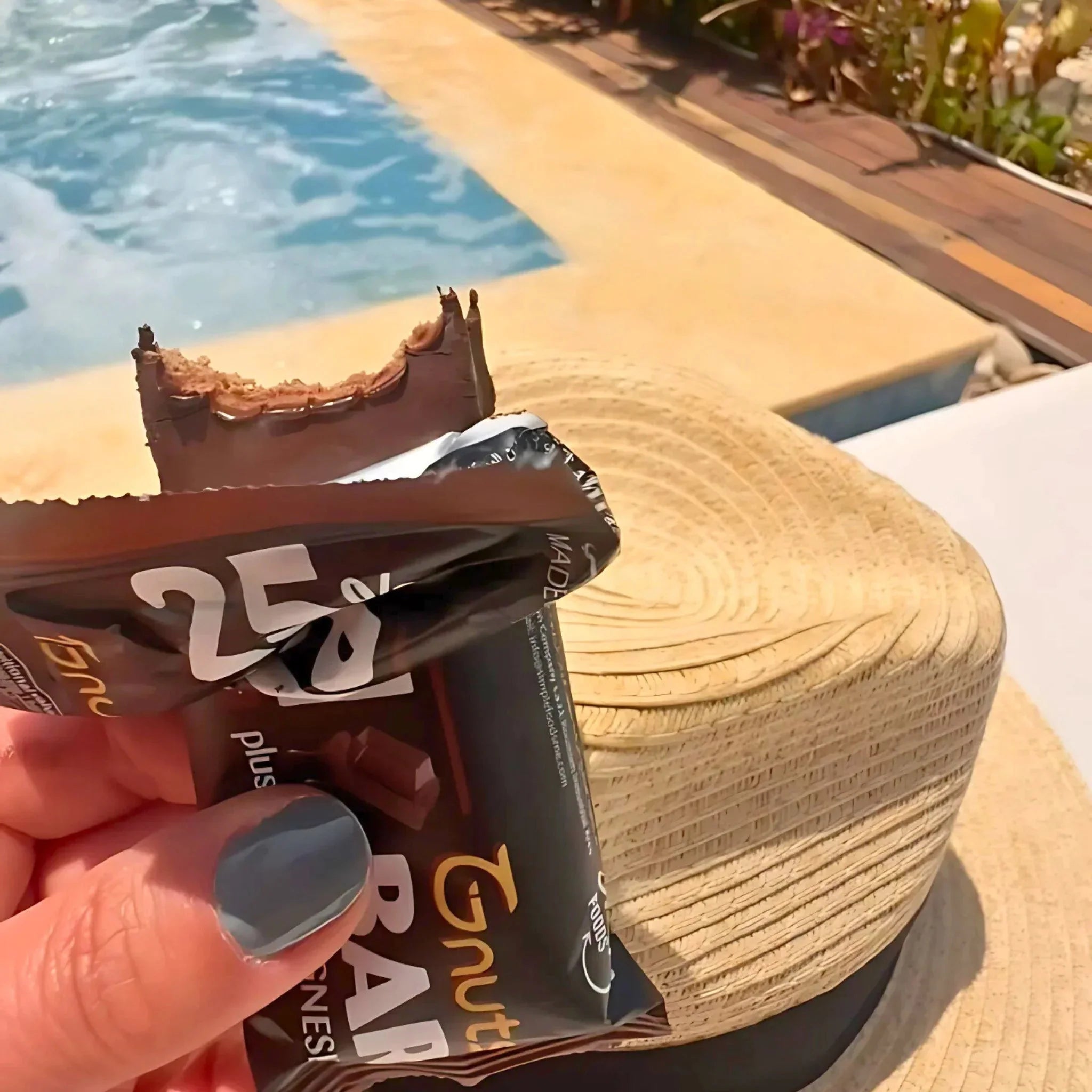 G-NUTS PROTEIN BAR - CHOCOLATE FLAVOR
